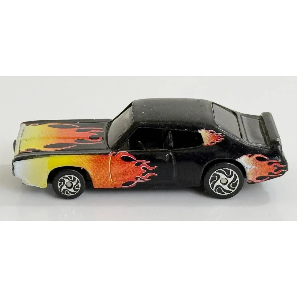 Racing Champions 1969 GTO Diecast Car Kids 1/64 Black Flame Hot Rod Toy